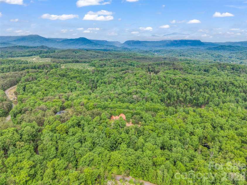 174 Rock Ridge, Lake Lure, NC 28746.  MLS# CAR4371257, YatesRealty ID 19135. 