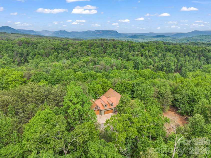 174 Rock Ridge, Lake Lure, NC 28746.  MLS# CAR4371257, YatesRealty ID 19135. 