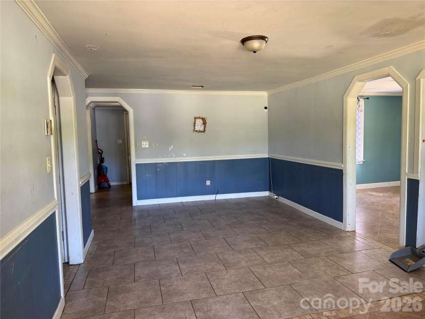 2301 Eva Drive, Concord, NC 28027.  MLS# CAR4372916, YatesRealty ID 19137. 