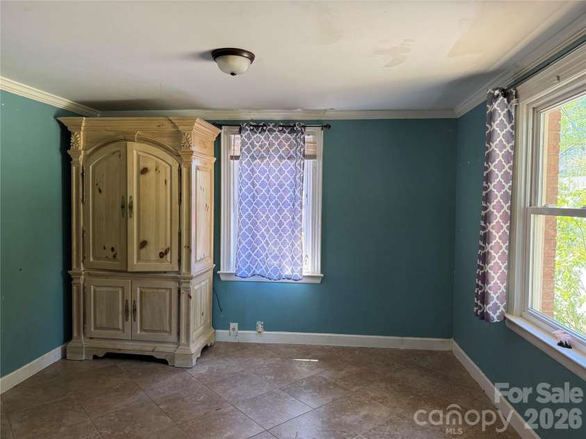 2301 Eva Drive, Concord, NC 28027.  MLS# CAR4372916, YatesRealty ID 19137. 