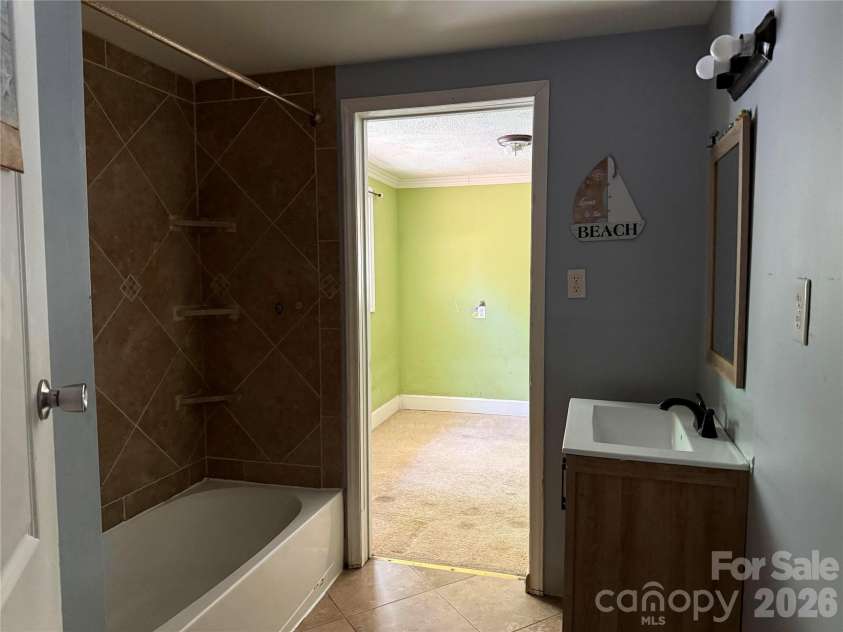 2301 Eva Drive, Concord, NC 28027.  MLS# CAR4372916, YatesRealty ID 19137. 