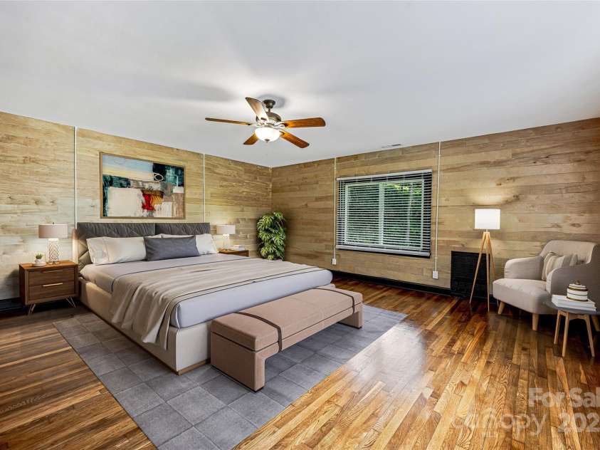 500 Broadway Street, Hendersonville, NC 28739.  MLS# CAR4257555, YatesRealty ID 19138. Virtually Staged