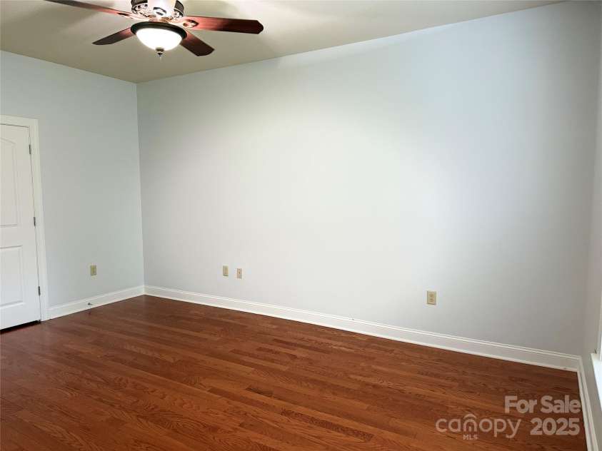 129 Steinbeck Way, Mooresville, NC 28117.  MLS# CAR4263974, YatesRealty ID 19139. Master Bedroom