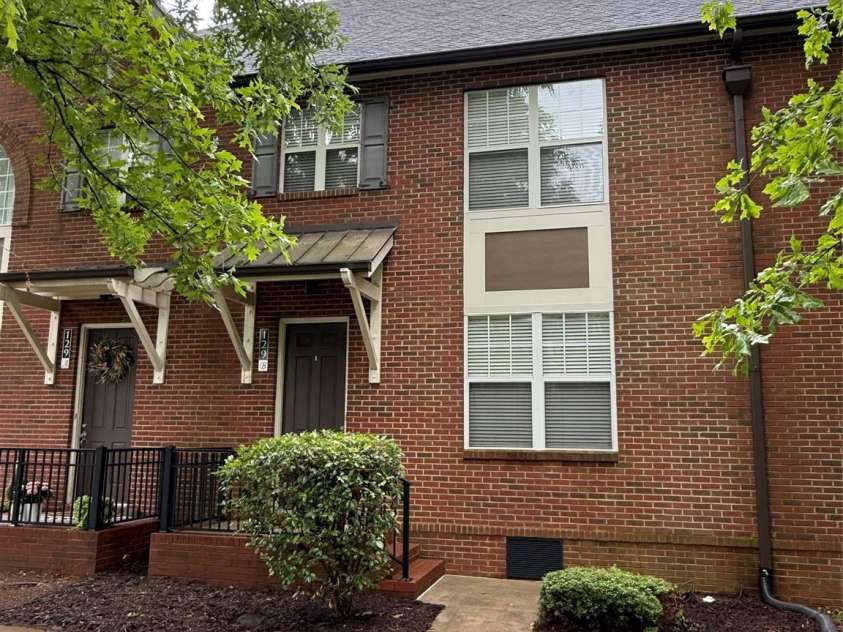 129 Steinbeck Way, Mooresville, NC 28117.  MLS# CAR4263974, YatesRealty ID 19139. Welcome home!