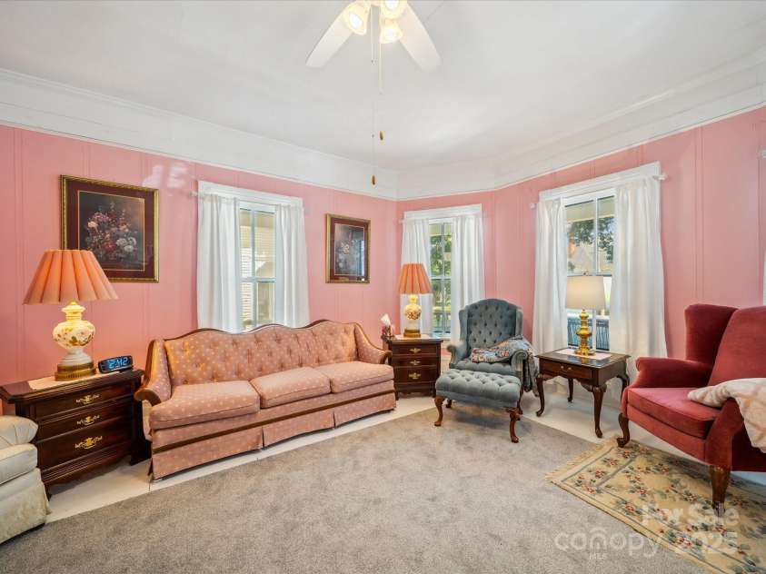 408 Ellis Street, Salisbury, NC 28144.  MLS# CAR4265701, YatesRealty ID 19139. 