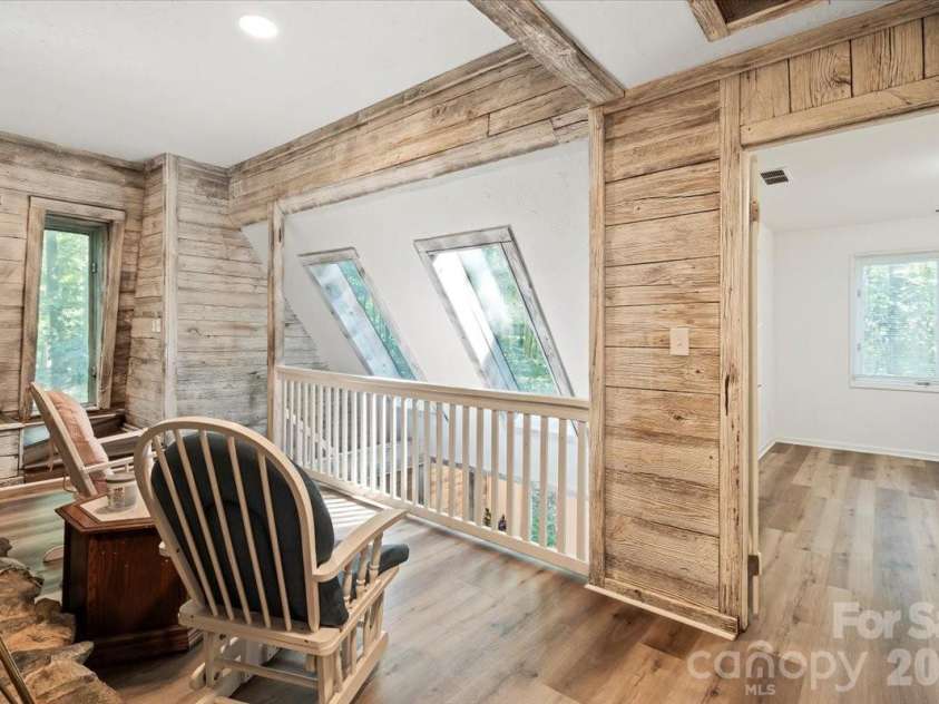 1715 Union Road, Matthews, NC 28104.  MLS# CAR4300417, YatesRealty ID 1914. 