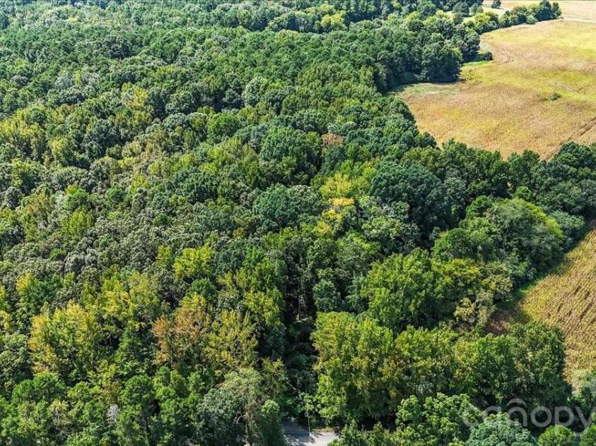 1715 Union Road, Matthews, NC 28104.  MLS# CAR4300417, YatesRealty ID 1914. 