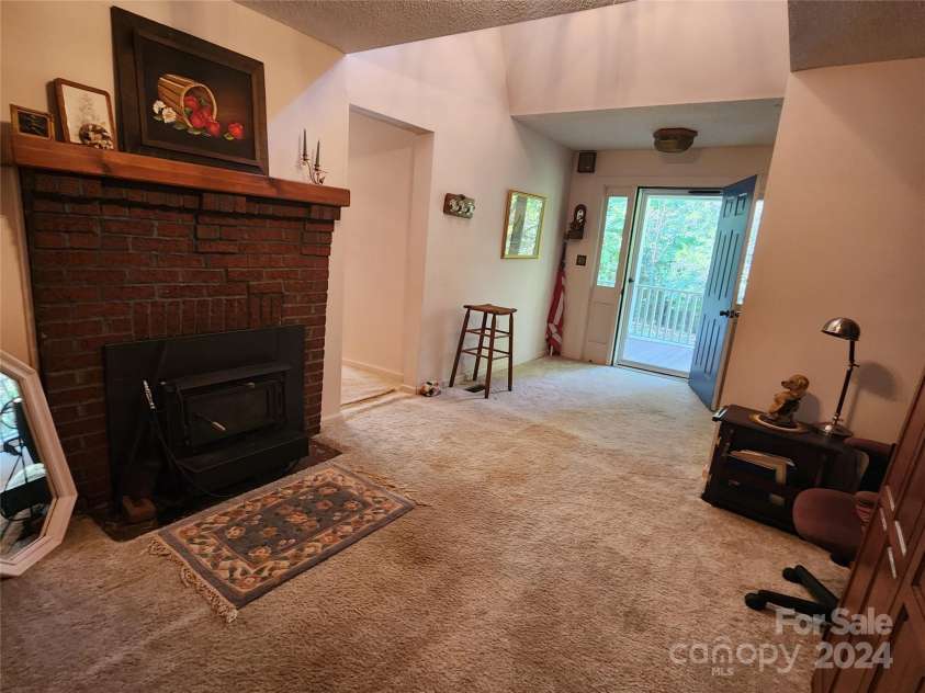 207 Southwinds Drive, Rutherfordton, NC 28139.  MLS# CAR4182508, YatesRealty ID 1914. 