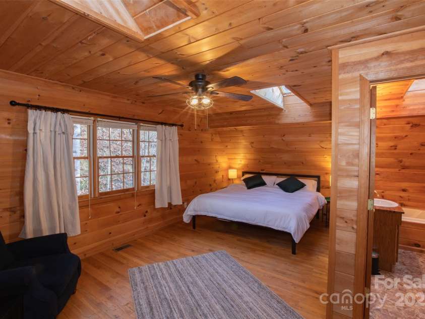 2311 Old Mountain Road, Mars Hill, NC 28754.  MLS# CAR4280251, YatesRealty ID 1914. 