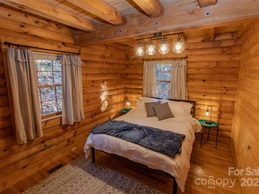 2311 Old Mountain Road, Mars Hill, NC 28754.  MLS# CAR4280251, YatesRealty ID 1914. 