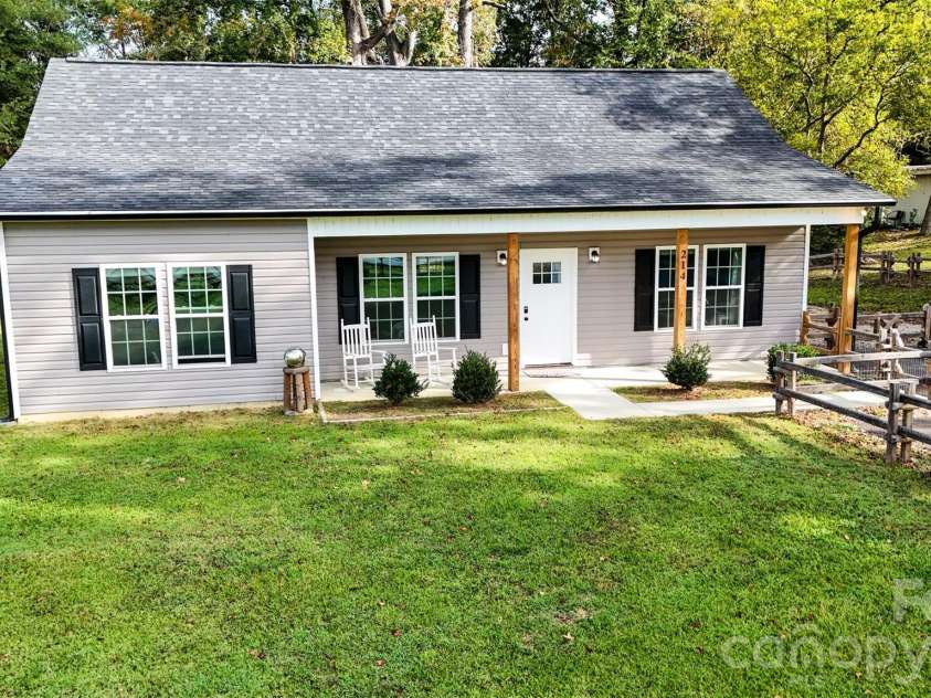 214 Church Street, Jefferson, SC 29718.  MLS# CAR4377660, YatesRealty ID 19140. 