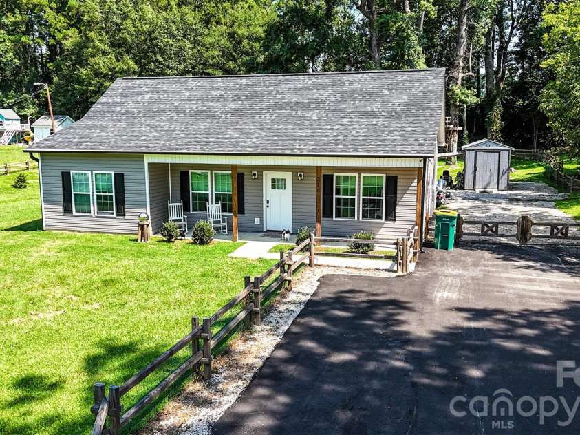 214 Church Street, Jefferson, SC 29718.  MLS# CAR4377660, YatesRealty ID 19140. 