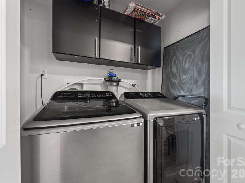 147 White Street, Concord, NC 28027.  MLS# CAR4349359, YatesRealty ID 19141. 