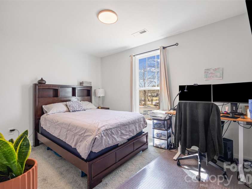 147 White Street, Concord, NC 28027.  MLS# CAR4349359, YatesRealty ID 19141. 