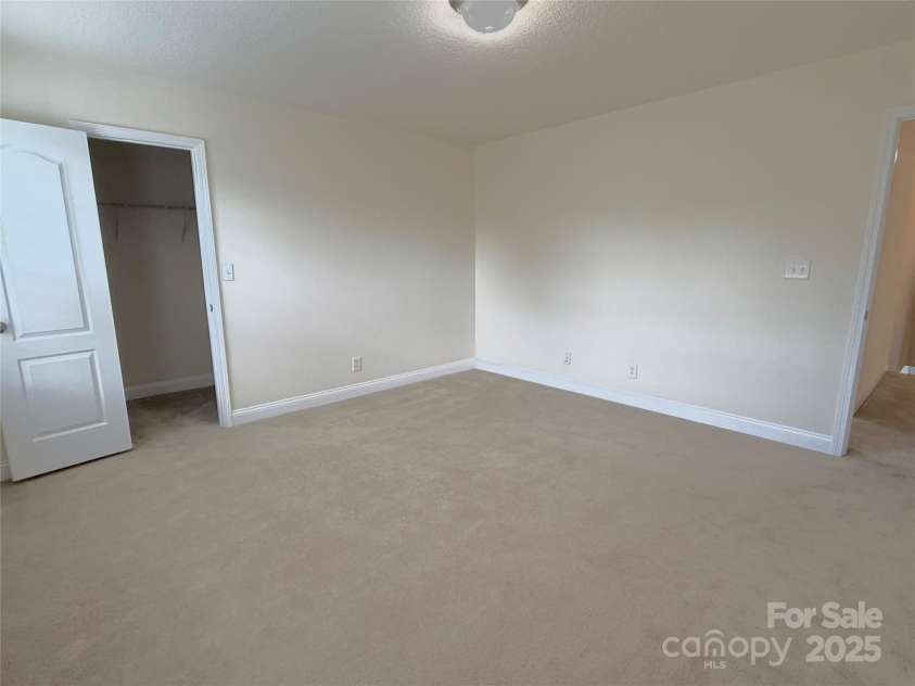 7534 April Mist Trail, Huntersville, NC 28078.  MLS# CAR4283212, YatesRealty ID 19143. 