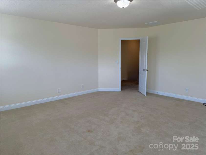 7534 April Mist Trail, Huntersville, NC 28078.  MLS# CAR4283212, YatesRealty ID 19143. 