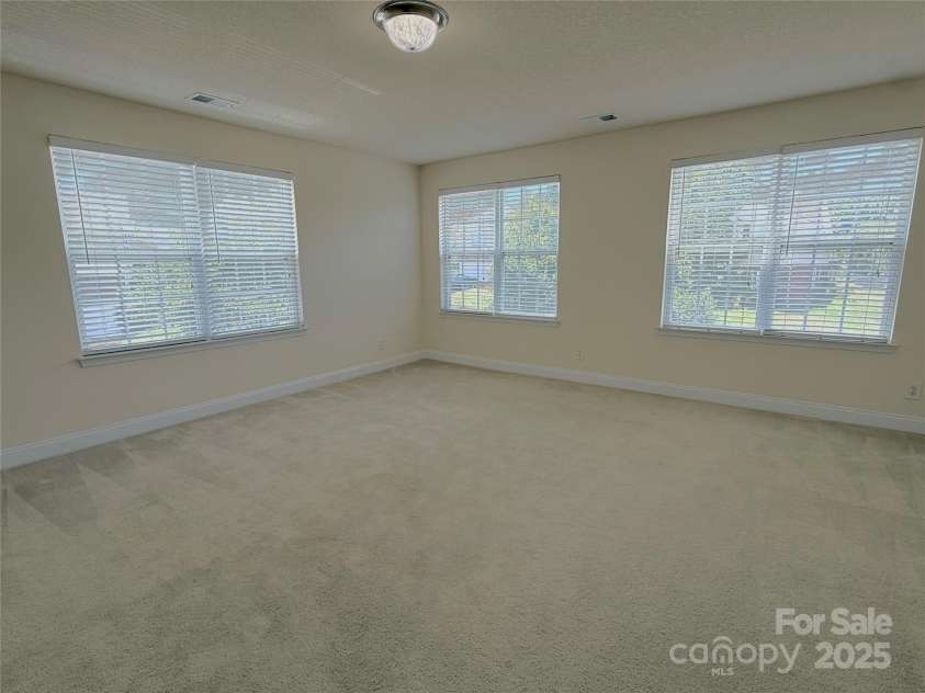 7534 April Mist Trail, Huntersville, NC 28078.  MLS# CAR4283212, YatesRealty ID 19143. 