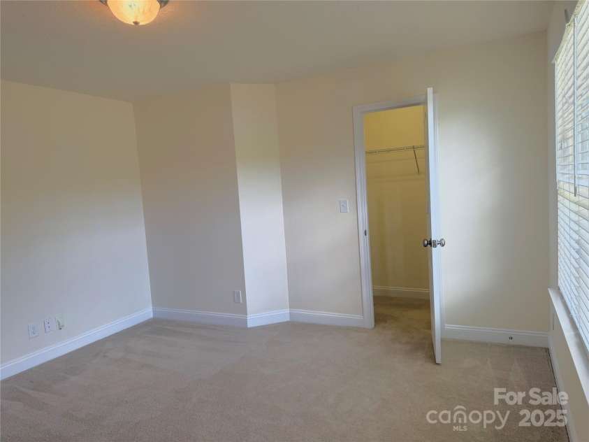 7534 April Mist Trail, Huntersville, NC 28078.  MLS# CAR4283212, YatesRealty ID 19143. 