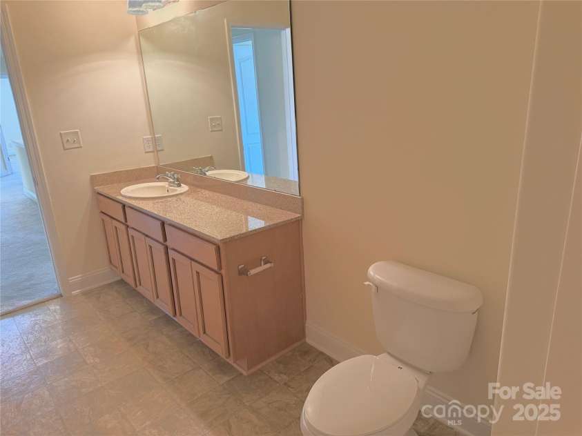 7534 April Mist Trail, Huntersville, NC 28078.  MLS# CAR4283212, YatesRealty ID 19143. 