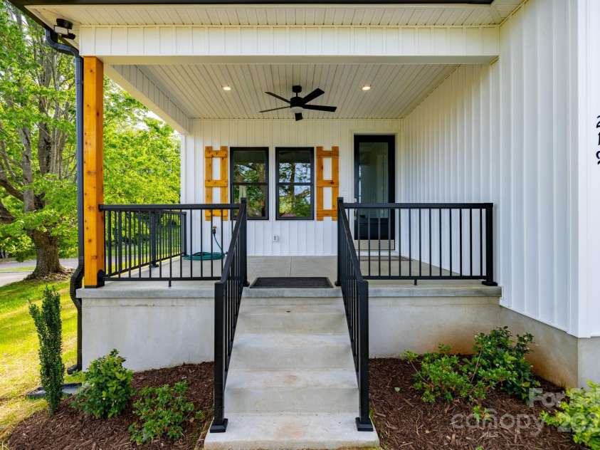 219 Grayson Street, Sparta, NC 28675.  MLS# CAR4265923, YatesRealty ID 19146. 