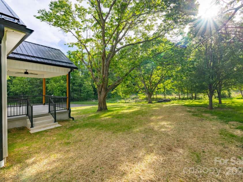 219 Grayson Street, Sparta, NC 28675.  MLS# CAR4265923, YatesRealty ID 19146. 