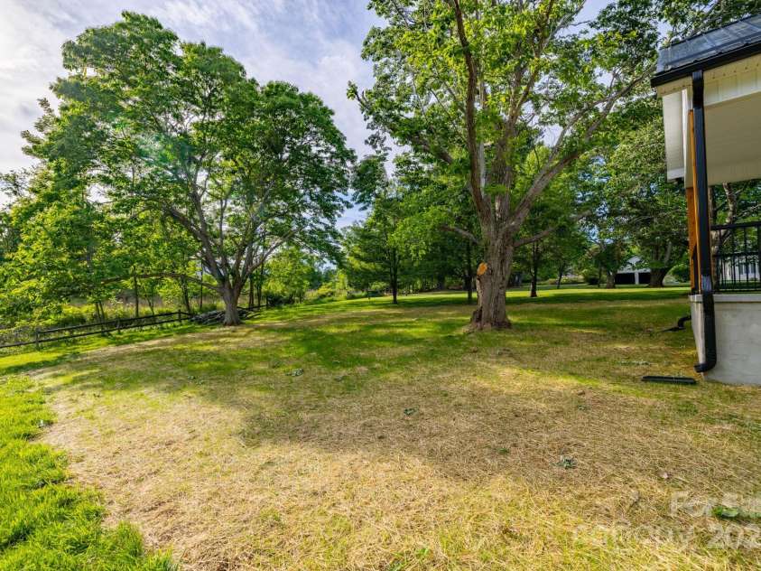 219 Grayson Street, Sparta, NC 28675.  MLS# CAR4265923, YatesRealty ID 19146. 