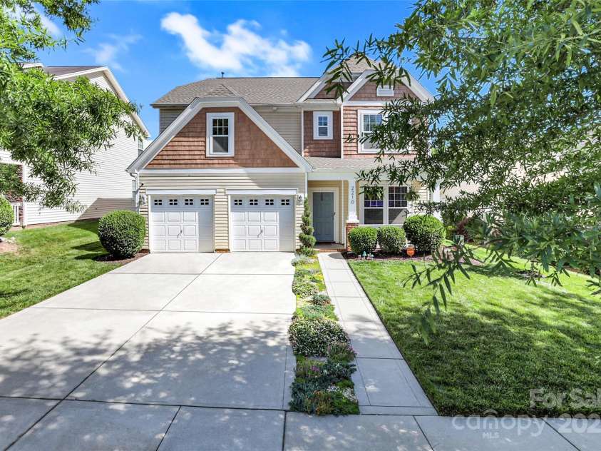 2210 Winding River Drive, Charlotte, NC 28214.  MLS# CAR4264279, YatesRealty ID 19147. 