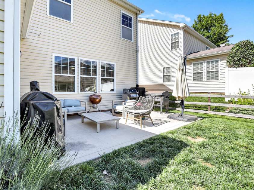 2210 Winding River Drive, Charlotte, NC 28214.  MLS# CAR4264279, YatesRealty ID 19147. Backyard