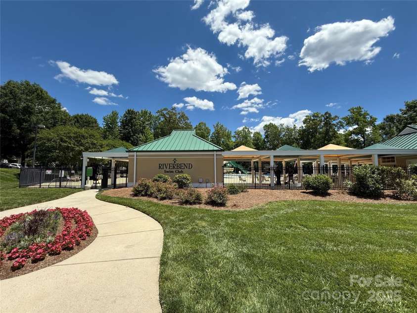 2210 Winding River Drive, Charlotte, NC 28214.  MLS# CAR4264279, YatesRealty ID 19147. Community Pool