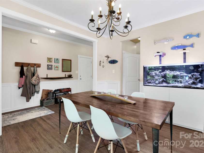 2210 Winding River Drive, Charlotte, NC 28214.  MLS# CAR4264279, YatesRealty ID 19147. Dining Room