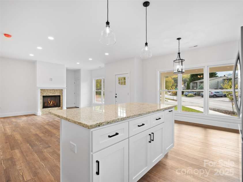 11 Riemar Lane, Waynesville, NC 28786.  MLS# CAR4306139, YatesRealty ID 1915. 