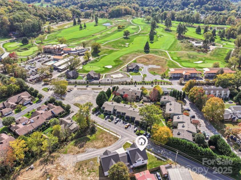 11 Riemar Lane, Waynesville, NC 28786.  MLS# CAR4306139, YatesRealty ID 1915. 