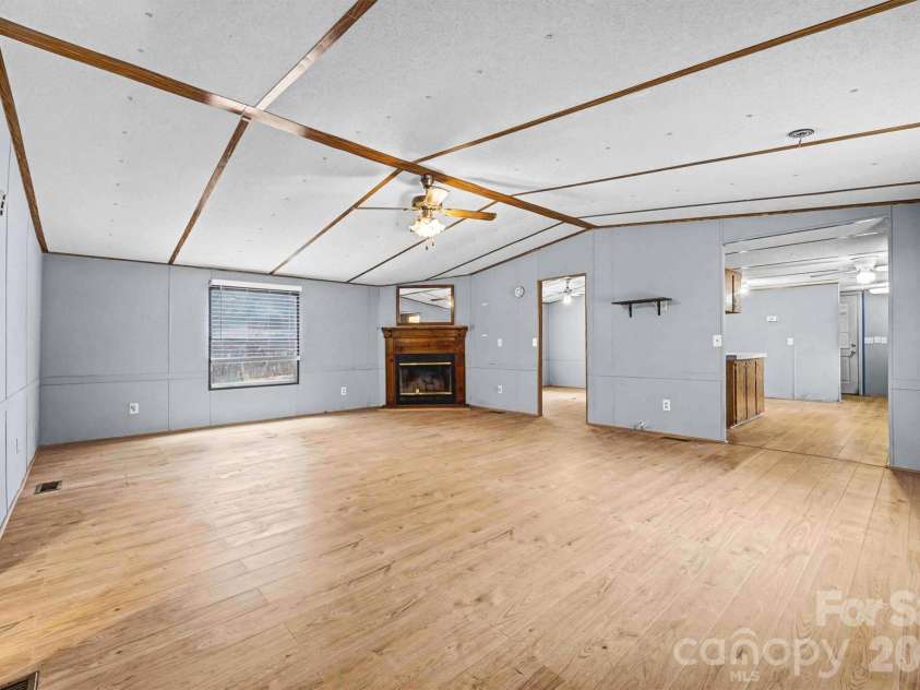 1612 Honeysuckle Pond Road, Rock Hill, SC 29732.  MLS# CAR4342627, YatesRealty ID 1915. 