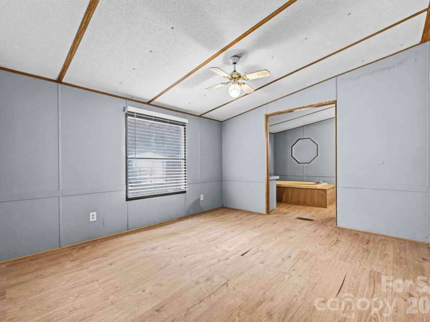 1612 Honeysuckle Pond Road, Rock Hill, SC 29732.  MLS# CAR4342627, YatesRealty ID 1915. 