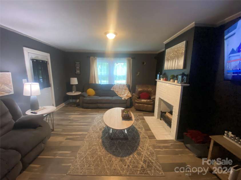 6401 Matson Street, Kershaw, SC 29067.  MLS# CAR4141304, YatesRealty ID 1915. 