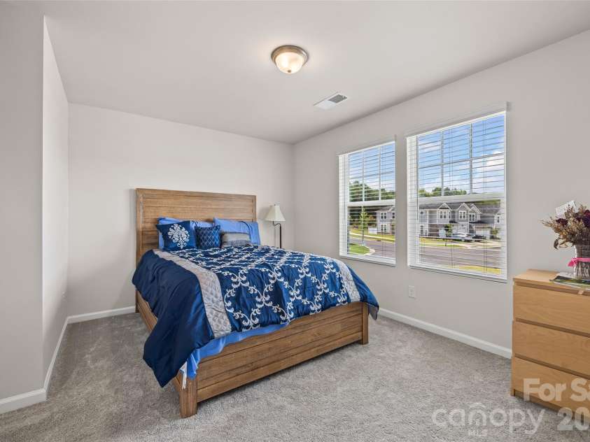 15345 Braid Meadow Drive, Charlotte, NC 28278.  MLS# CAR4373070, YatesRealty ID 19150. Bedroom 2