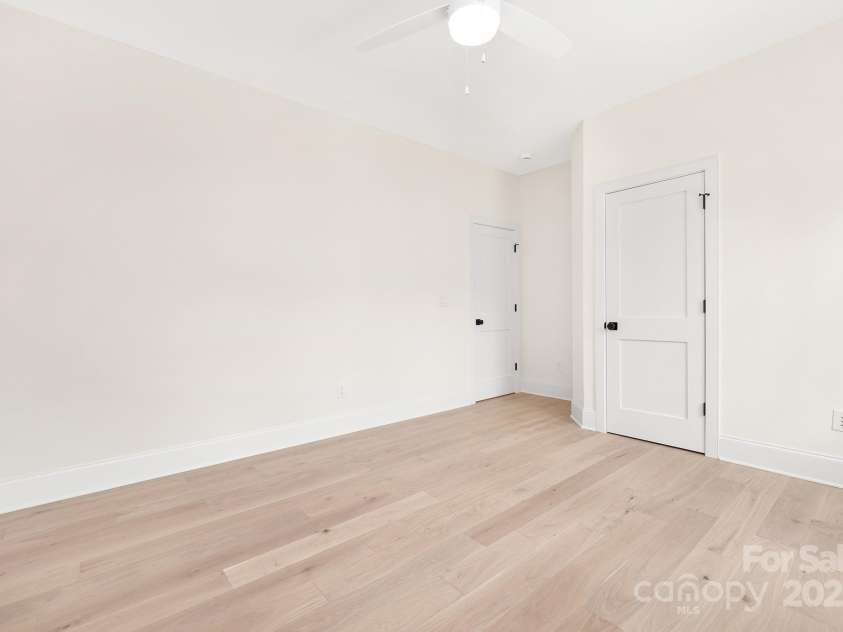 514 Cama Street, Charlotte, NC 28217.  MLS# CAR4304157, YatesRealty ID 19151. 