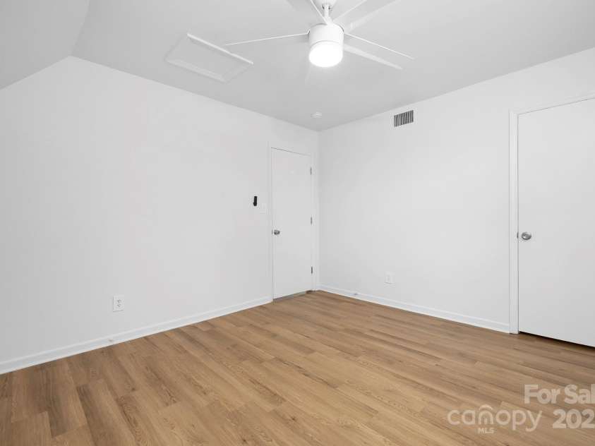 10101 Wood Court, Charlotte, NC 28277.  MLS# CAR4268074, YatesRealty ID 19152. Bedroom 3
