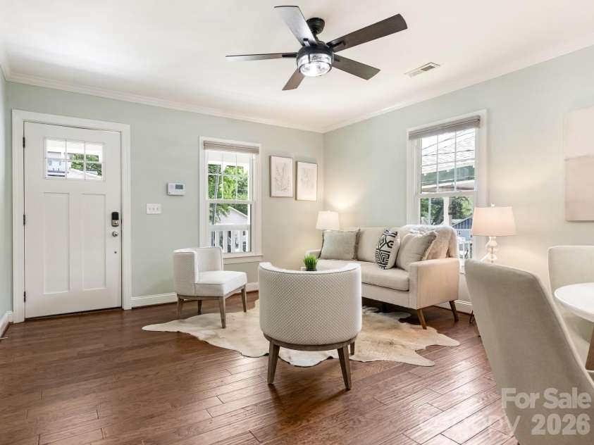 1617 Pegram Street, Charlotte, NC 28205.  MLS# CAR4369427, YatesRealty ID 19152. 