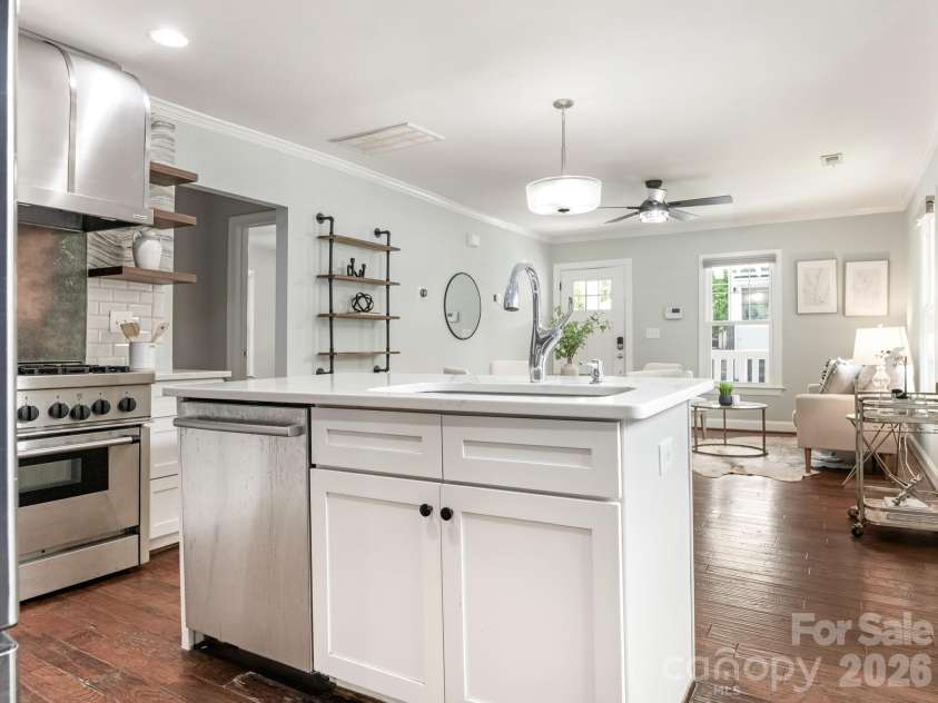 1617 Pegram Street, Charlotte, NC 28205.  MLS# CAR4369427, YatesRealty ID 19152. 