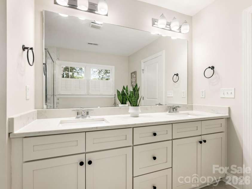 1617 Pegram Street, Charlotte, NC 28205.  MLS# CAR4369427, YatesRealty ID 19152. 