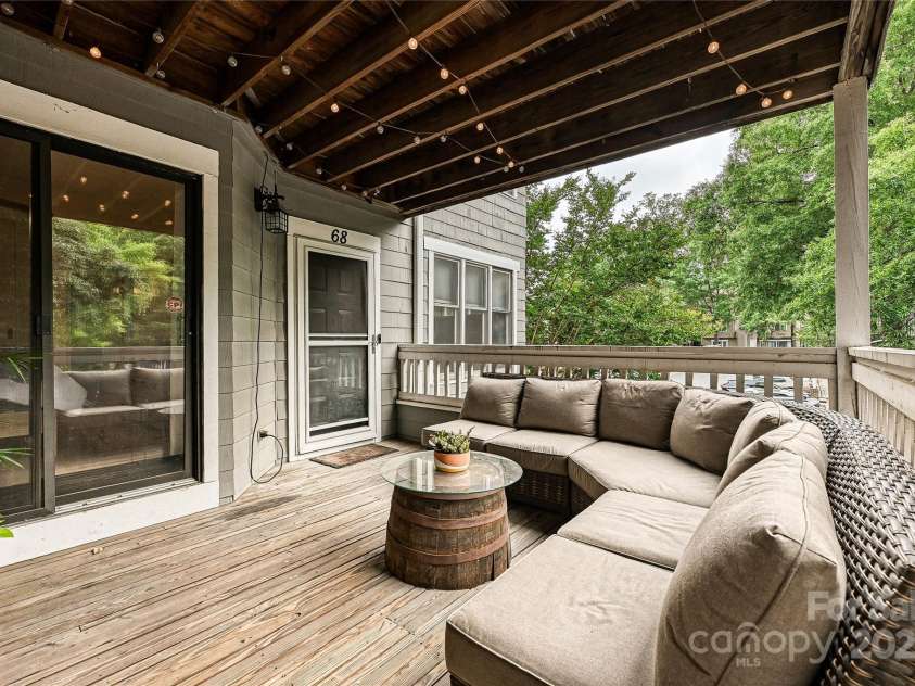 433-68 8th Street, Charlotte, NC 28202.  MLS# CAR4267698, YatesRealty ID 19153. 