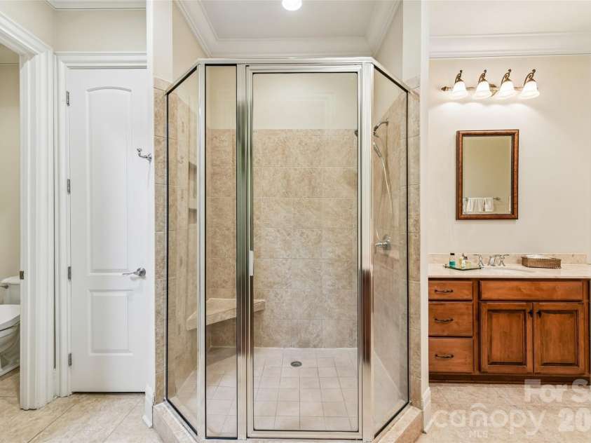 5208 Shepley Court, Charlotte, NC 28226.  MLS# CAR4366293, YatesRealty ID 19154. 