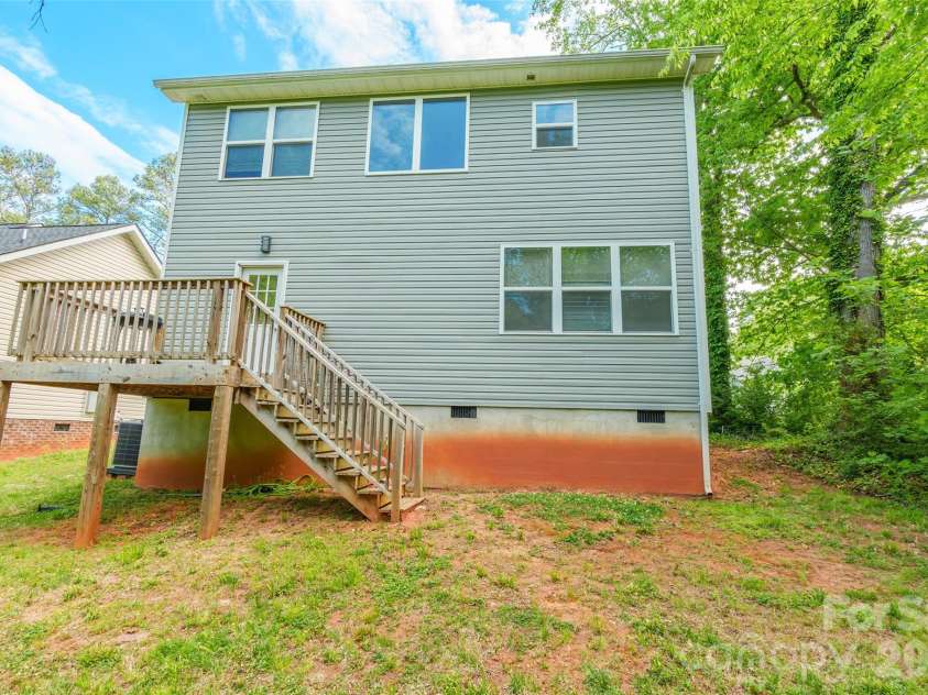 1151 Calhoun Street, Rock Hill, SC 29732.  MLS# CAR4372613, YatesRealty ID 19155. 