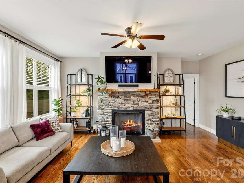 21 Wood Path Lane, Arden, NC 28704.  MLS# CAR4372513, YatesRealty ID 19156. 