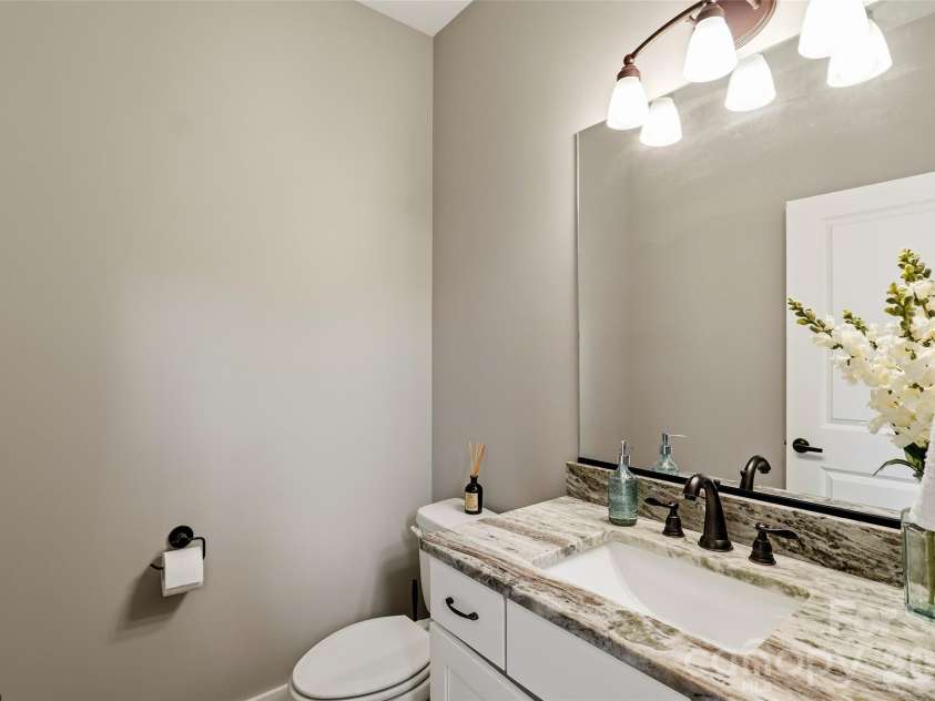 21 Wood Path Lane, Arden, NC 28704.  MLS# CAR4372513, YatesRealty ID 19156. 