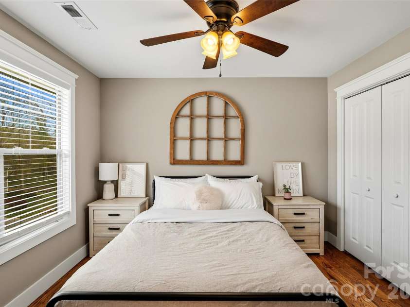 21 Wood Path Lane, Arden, NC 28704.  MLS# CAR4372513, YatesRealty ID 19156. 