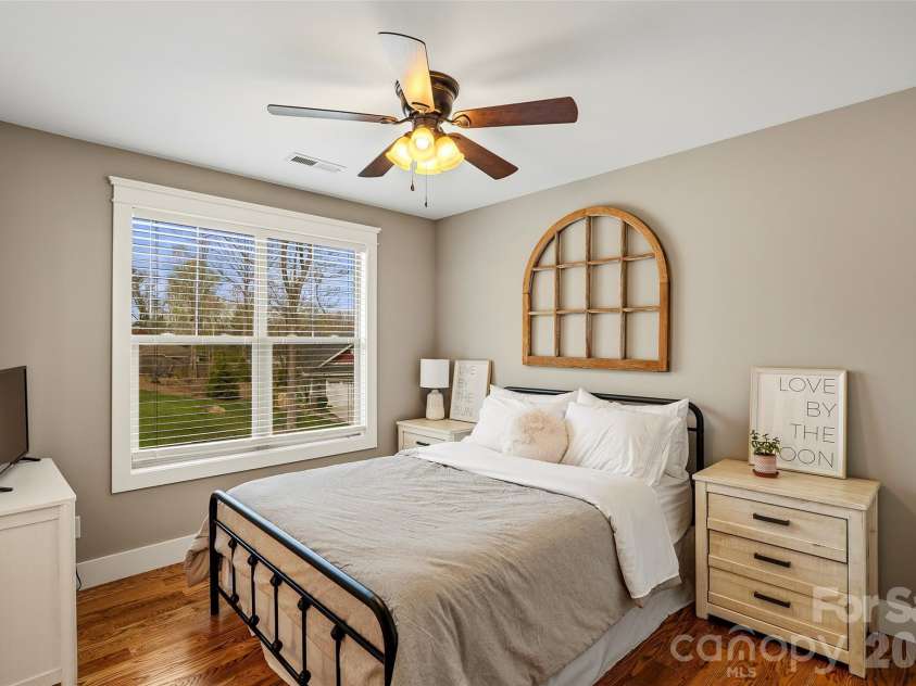 21 Wood Path Lane, Arden, NC 28704.  MLS# CAR4372513, YatesRealty ID 19156. 