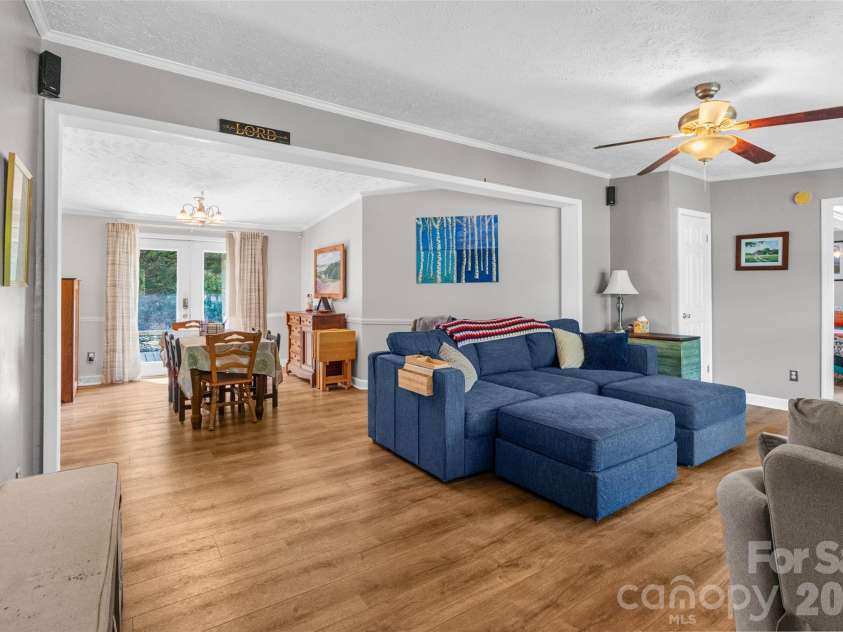 1551 Charlotte Highway, York, SC 29745.  MLS# CAR4372626, YatesRealty ID 19157. 