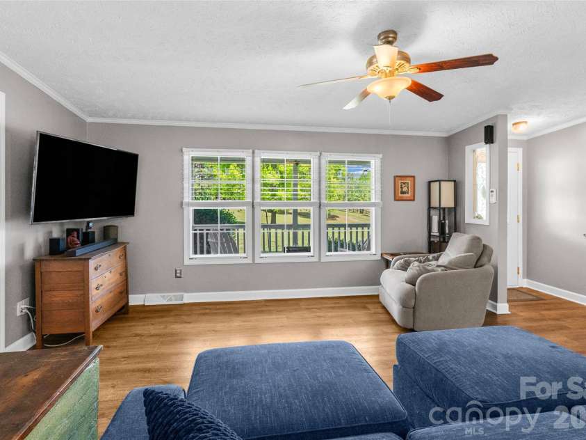 1551 Charlotte Highway, York, SC 29745.  MLS# CAR4372626, YatesRealty ID 19157. 